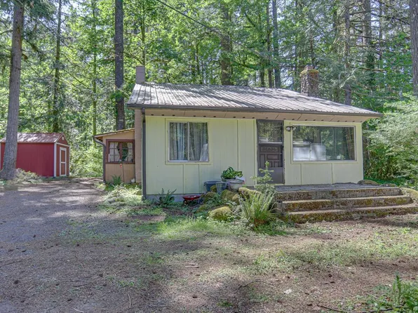 27135 E Dove Ln, Welches, OR 97067