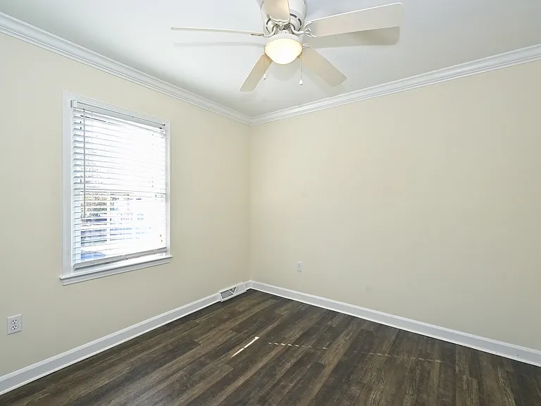 707 Riverwood Rd — Photo 23