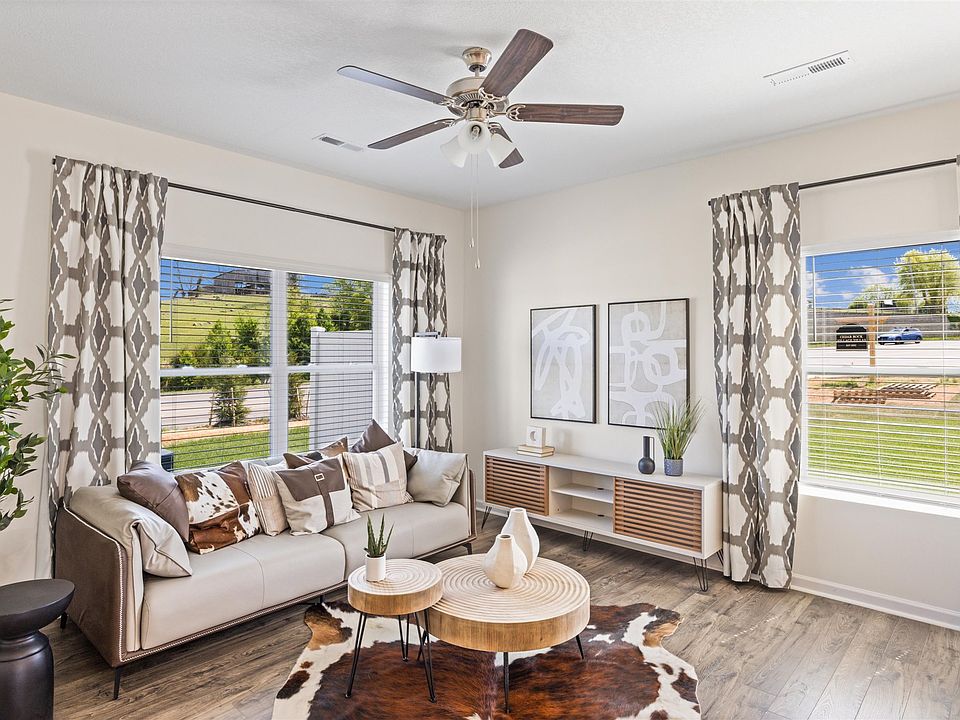 Pearson Townhome Plan, Hudson Terrace Townhomes, Bluff City, TN 37618