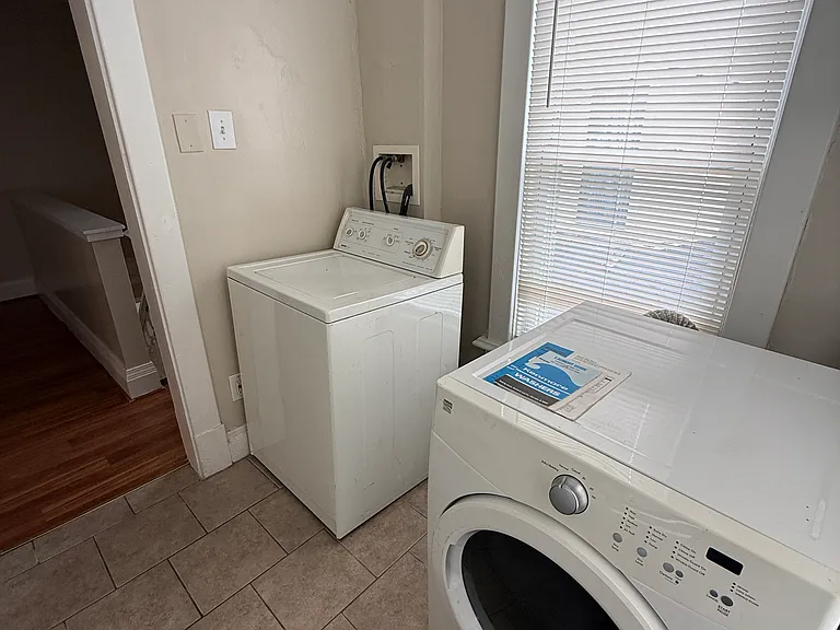 1407 5th Ave #2 — Photo 18