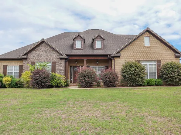 113 Moultrie Dr, Dothan, AL 36305