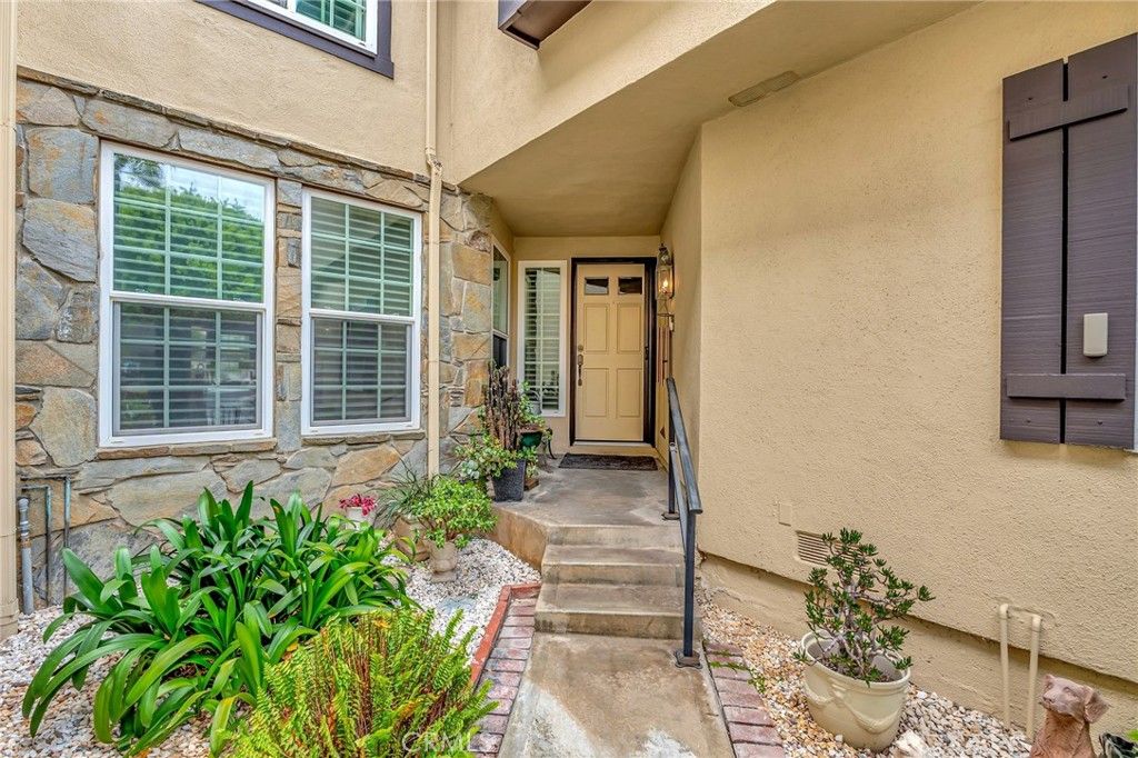 6146 Eaglecrest Drive 4