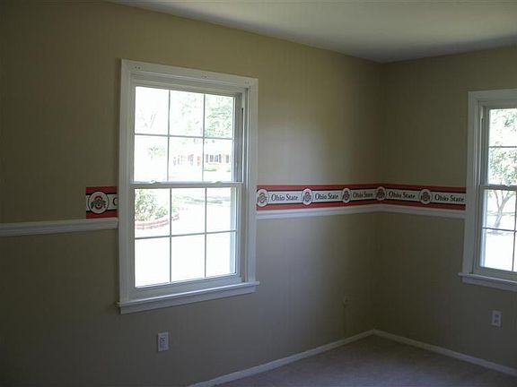 4th image of 1804 Boesel Ave