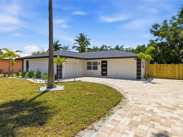 1016 71st St NW, Bradenton, FL 34209