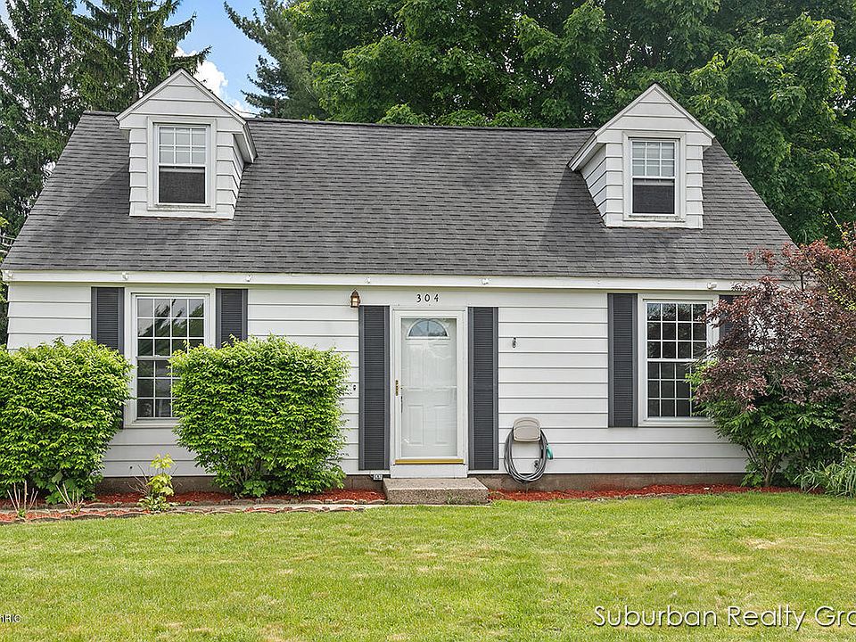1st image of 304 Brandywyne Dr NW