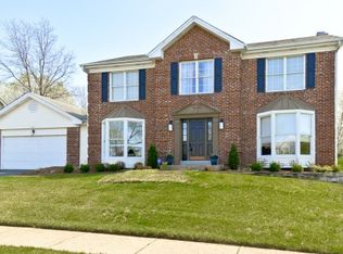 2786 Quail Valley Dr, Chesterfield, MO 63005