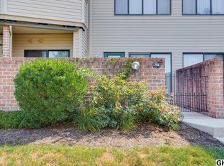 704 Cherrington Dr, Harrisburg, PA 17110