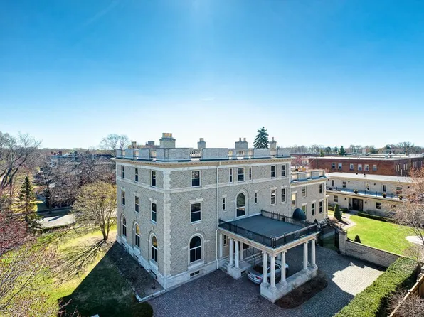 808 Summit Ave #2, Saint Paul, MN 55105