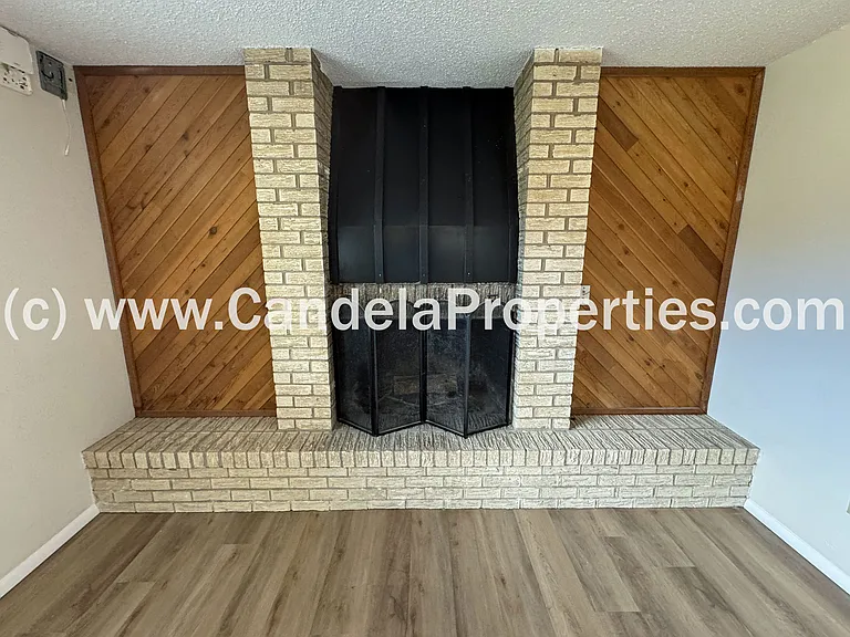 3703 Montebello Dr — Photo 29