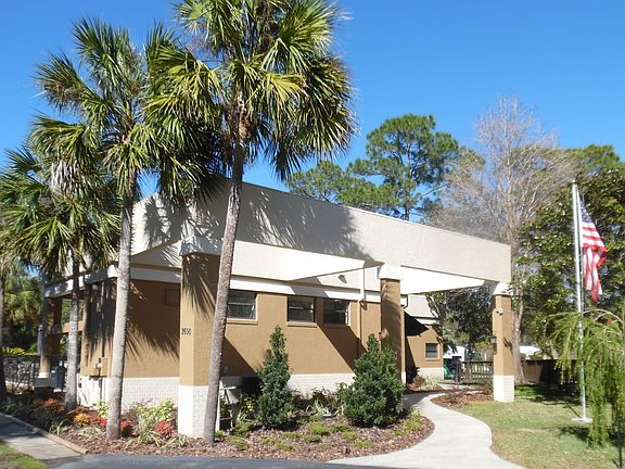 2nd image of 8039 W Coconut Palm Dr
