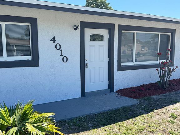 3rd image of 4010 NE 6th Avenue