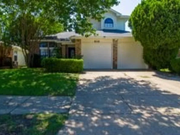 610 Lemons St, Cedar Hill, TX 75104