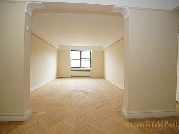 3rd image of 529 E 235th St APT 7F