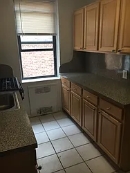 Rented by Chana Ofek, LREB