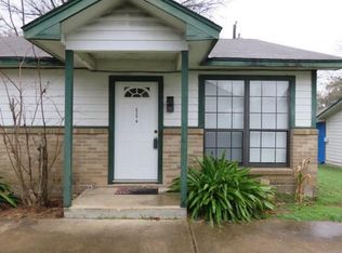 415 S Martin Luther King Jr Blvd #B, Elgin, TX 78621