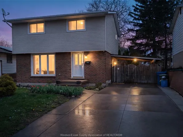 3581 Wolfe Ct, Windsor, ON N9C 1X2