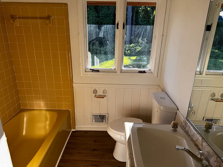 12610 Providence Rd — Photo 22