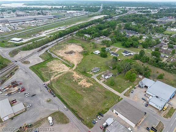 3rd image of Tbd S 28th St