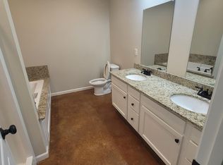 1634A Mignonette Ln, Lake Charles, LA 70605