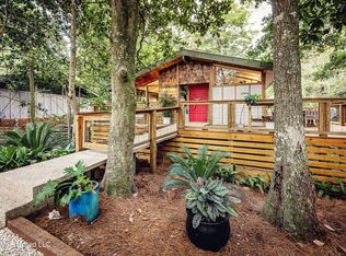 1103 Le Voyageur Dr, Ocean Springs, MS 39564