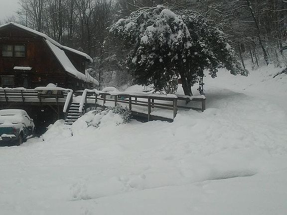 5th image of 646 Ardella Trl