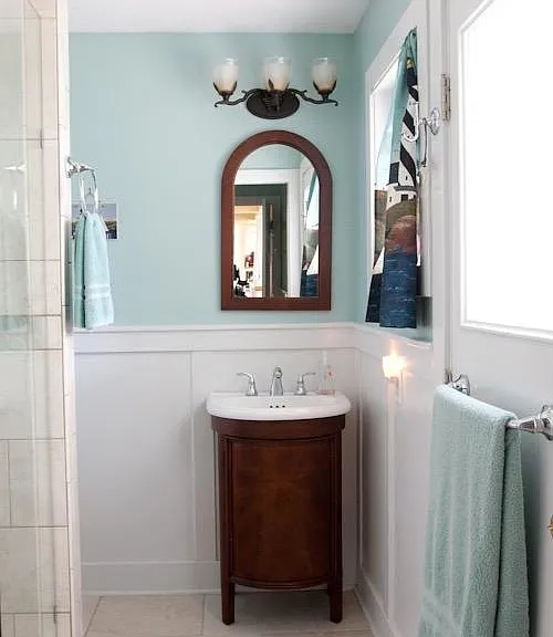 main floor bathroom