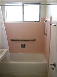 2nd image of 4424 Menlo Ave APT 22