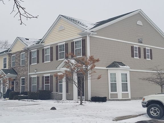 3rd image of 1246 Chateau Ave