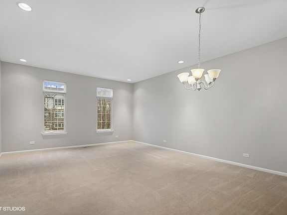 3rd image of 261 Sype Dr