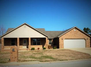 805 Kelsey Dr, Paragould, AR 72450