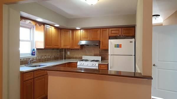1st image of 14450 37th Ave Fl 3