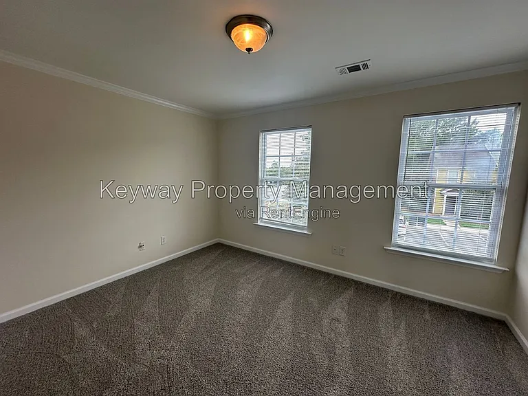 1002 Micah Trce — Photo 5