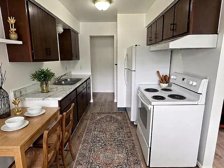 750 Michigan Ave E #3 — Photo 13