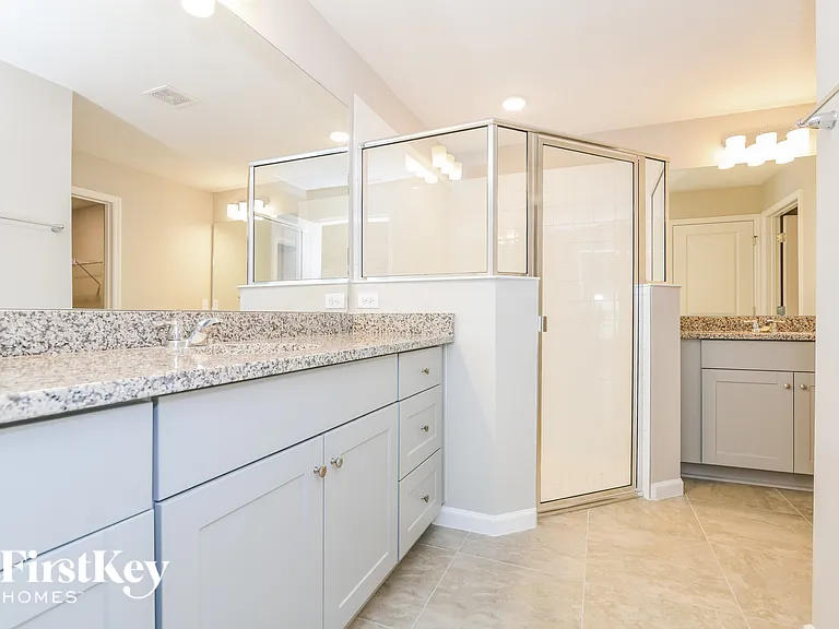 449 Earhart Dr — Photo 9