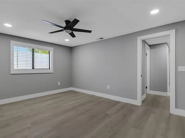 4645 Hunter Ridge Dr — Photo 41