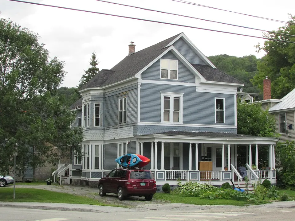 7 Liberty St #1