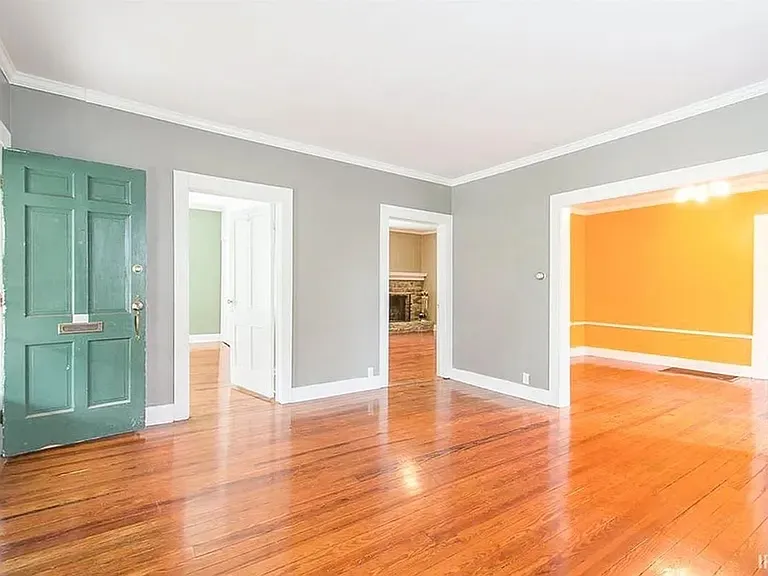 520 S Eagleson Ave — Photo 6