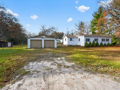 10 S Imperial Dr, Tawas City, MI, 48763