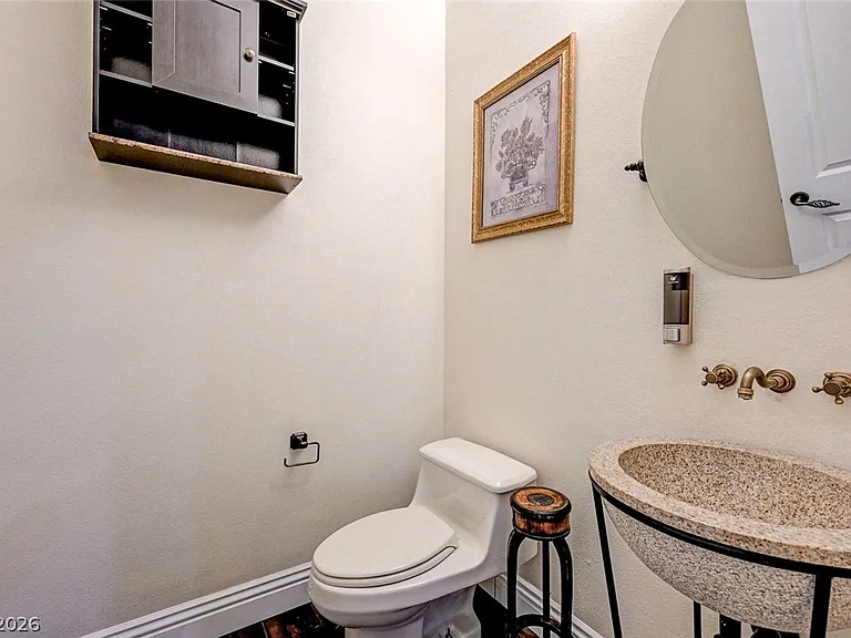 8490 Via De Bellasidra Ct — Photo 25