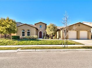 22421 Leisure Dr, Corona, CA 92883