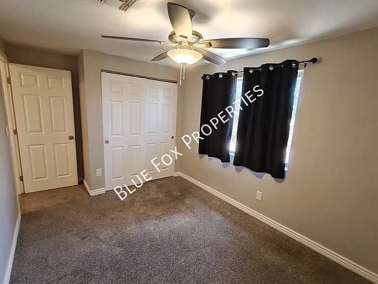 619 S Highland Ave — Photo 33