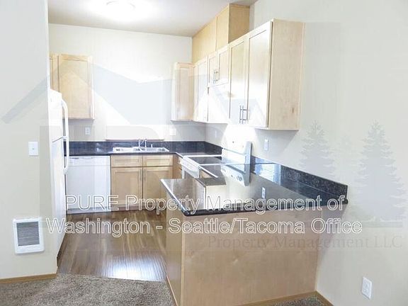 2nd image of 8015 Pacific Ave Unit 11