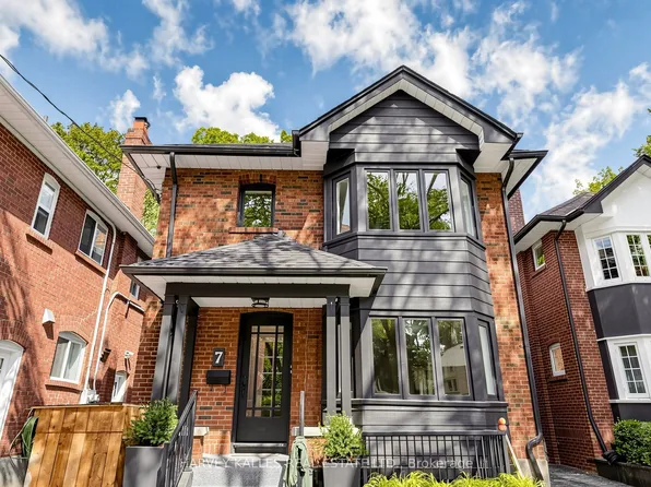 7 Tullis Dr, Toronto, ON M4S 2E2