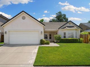 5406 Yellow Pine Way, Sacramento, CA 95841