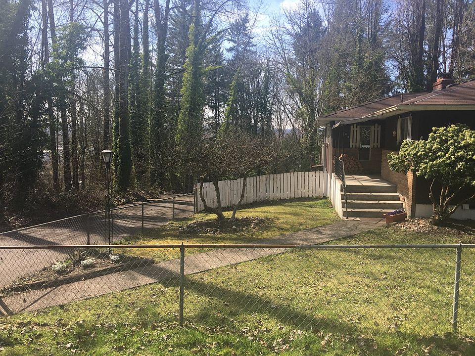 1st image of 109 Lowrane Dr
