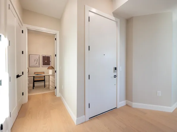 10 South Street image 12 of 39