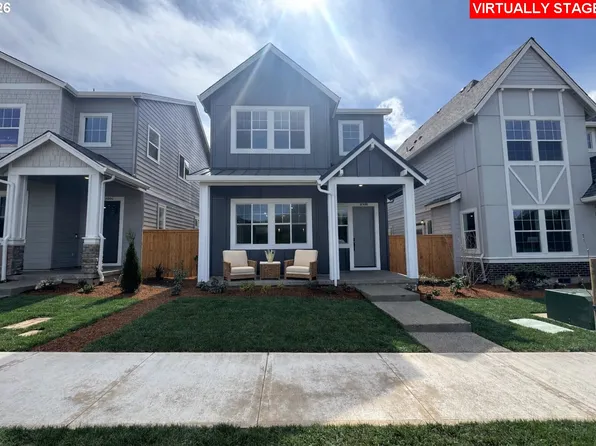 16900 SW Cairn Ln, King City, OR 97140