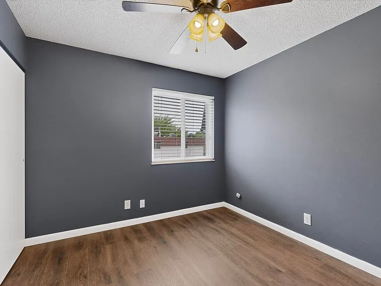 8445 Chambers Ct NE #D — Photo 28
