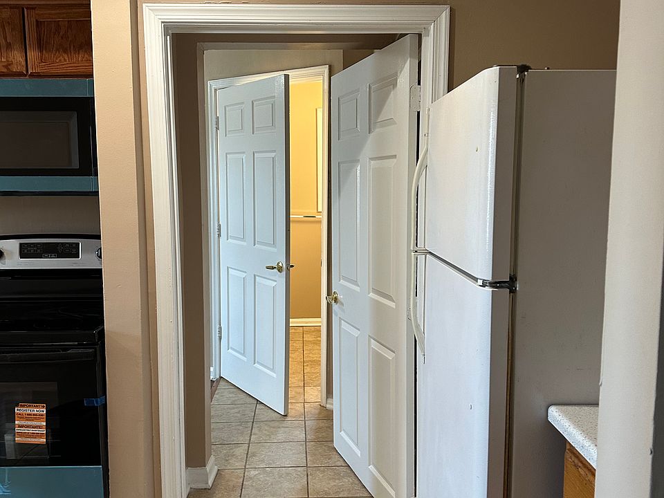 1st image of 1449 Olive St NE APT 4