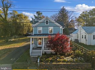 160 N Hatcher Ave, Purcellville, VA 20132